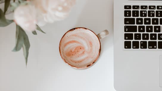 40 Social Media Marketing Posts that Create Trust and Convert Customers